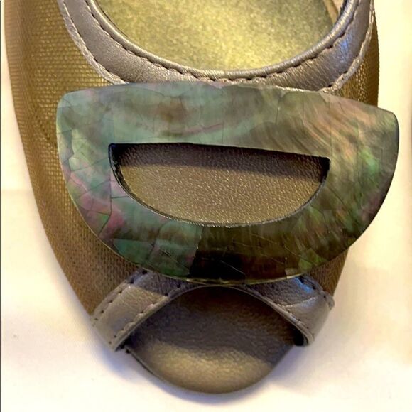 VANELI LEATHER MESH SANDALS.  NEW - Picture 3 of 8